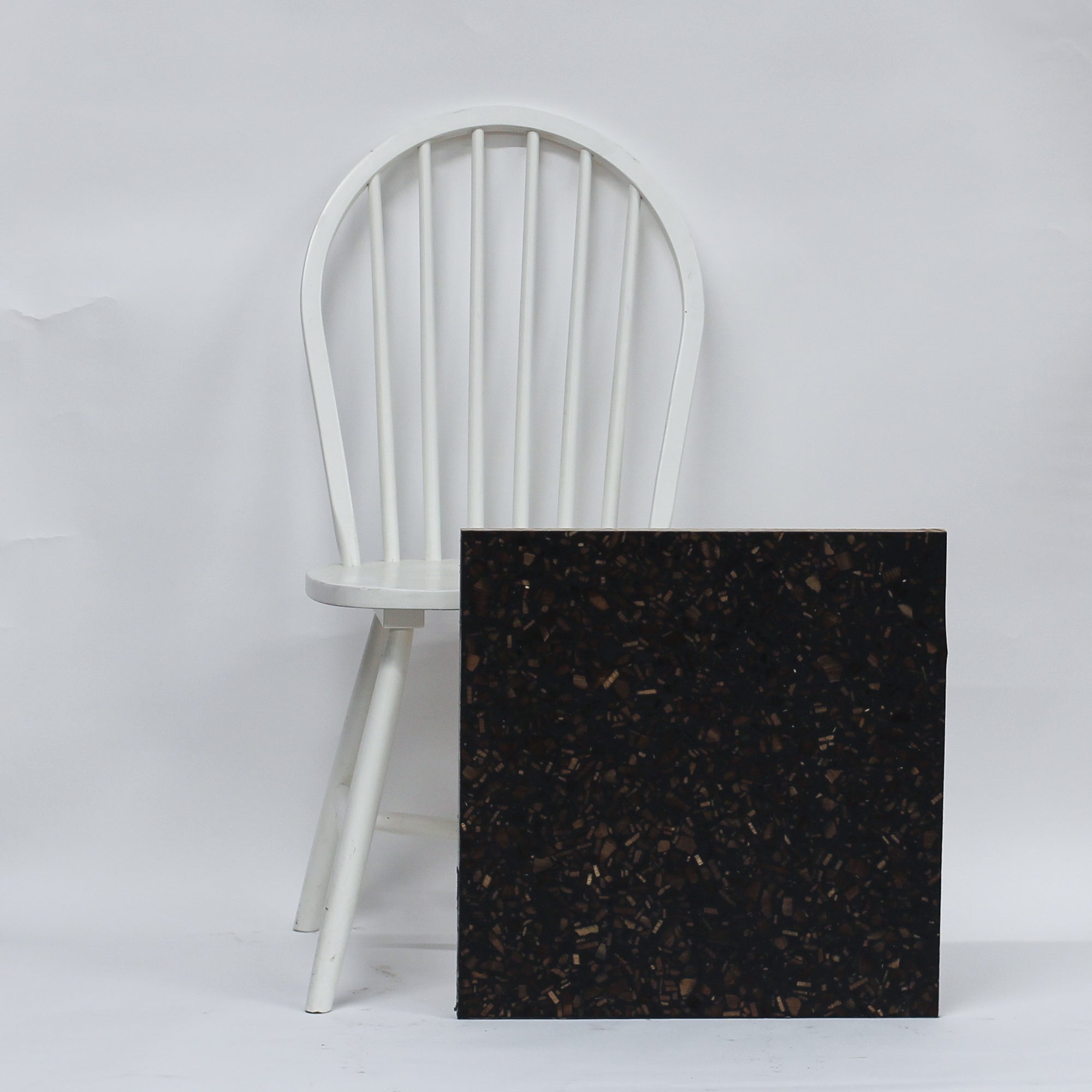 Charcoal Walnut - 520 x 515 x 30mm