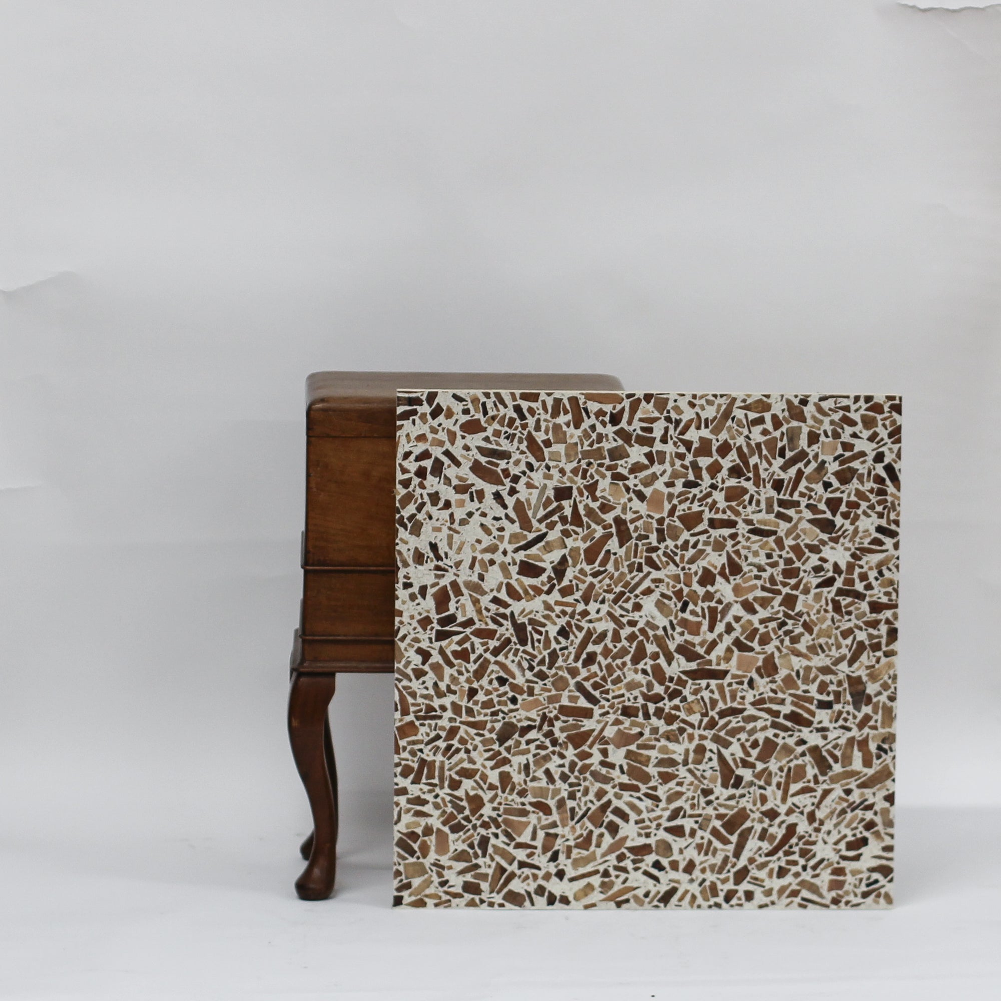 Bianco London Plane - 610 x 590mm